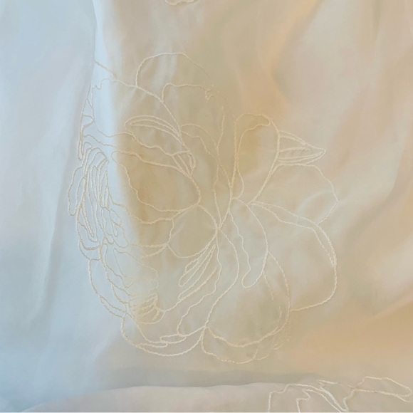 Cinq á Sept  Revolve Women’s Nava Ivory  Mini Dress. Size 2 - Picture 15 of 16